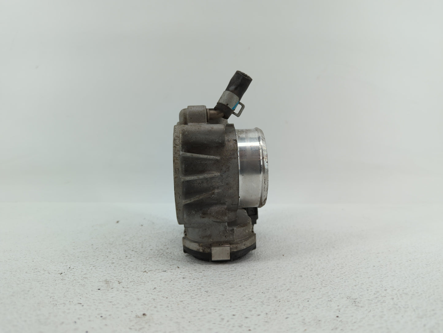 2011-2015 Hyundai Sonata Throttle Body P/N:35100-2G800 9045010020, 0459 1847 AC Fits Fits 2011 2012 2013 2014 2015 2016 OEM 