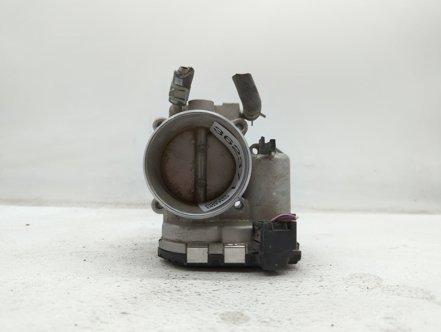 2015-2019 Hyundai Sonata Throttle Body P/N:0 280 750 618 35100-2G600 Fits Fits 2015 2016 2017 2018 2019 OEM Used Auto Parts 