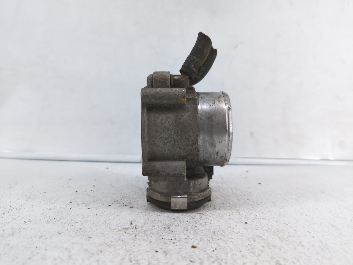 2015-2019 Hyundai Sonata Throttle Body P/N:0 280 750 618 35100-2G600 Fits Fits 2015 2016 2017 2018 2019 OEM Used Auto Parts 