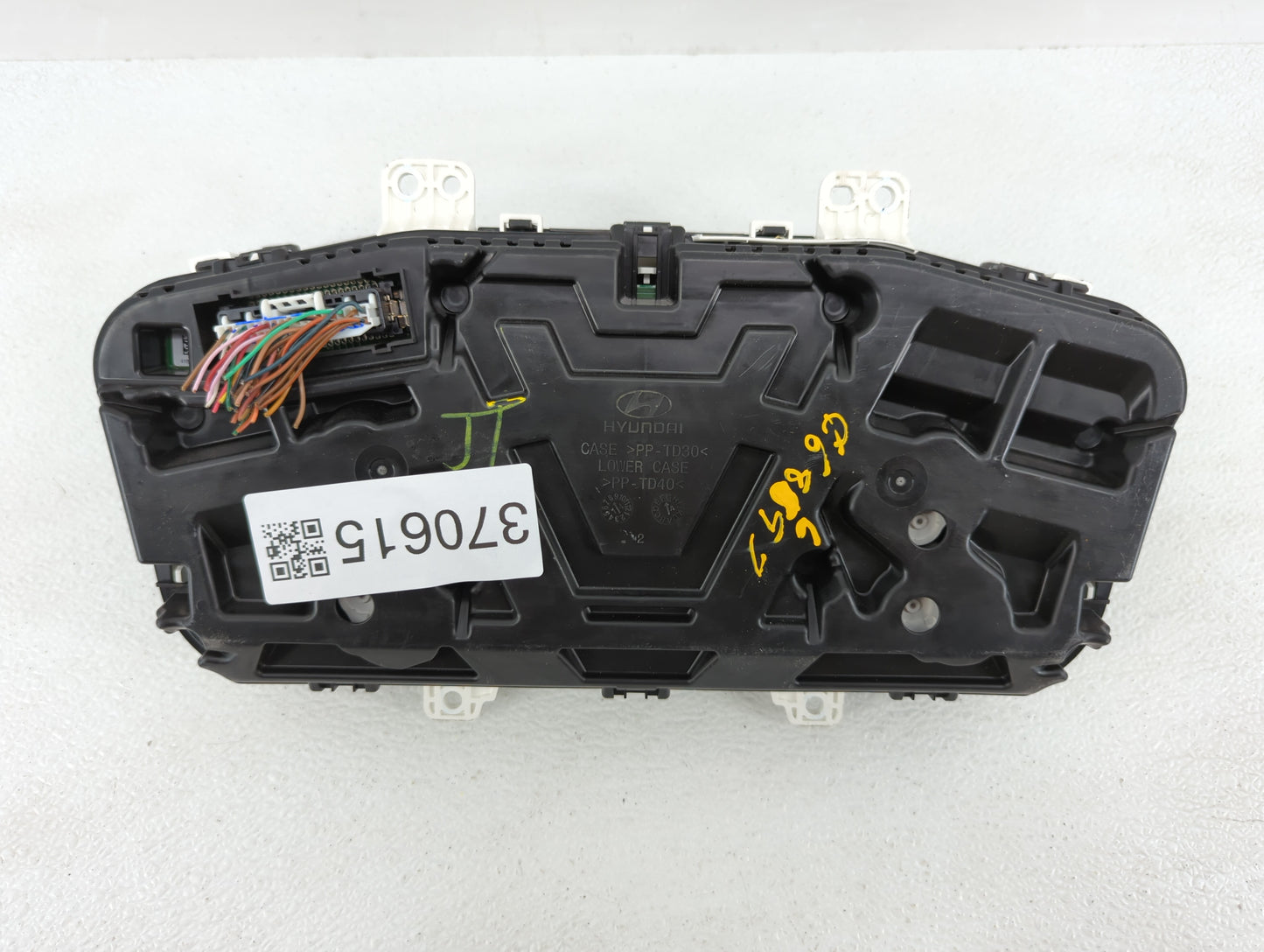 2015 Hyundai Sonata Instrument Cluster Speedometer Gauges P/N:94001-C2000 Fits OEM Used Auto Parts - Oemusedautoparts1.com