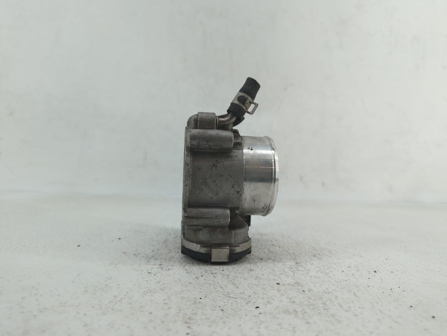 2015-2019 Hyundai Sonata Throttle Body P/N:0 280 750 618 35100-2G600 Fits Fits 2015 2016 2017 2018 2019 OEM Used Auto Parts 