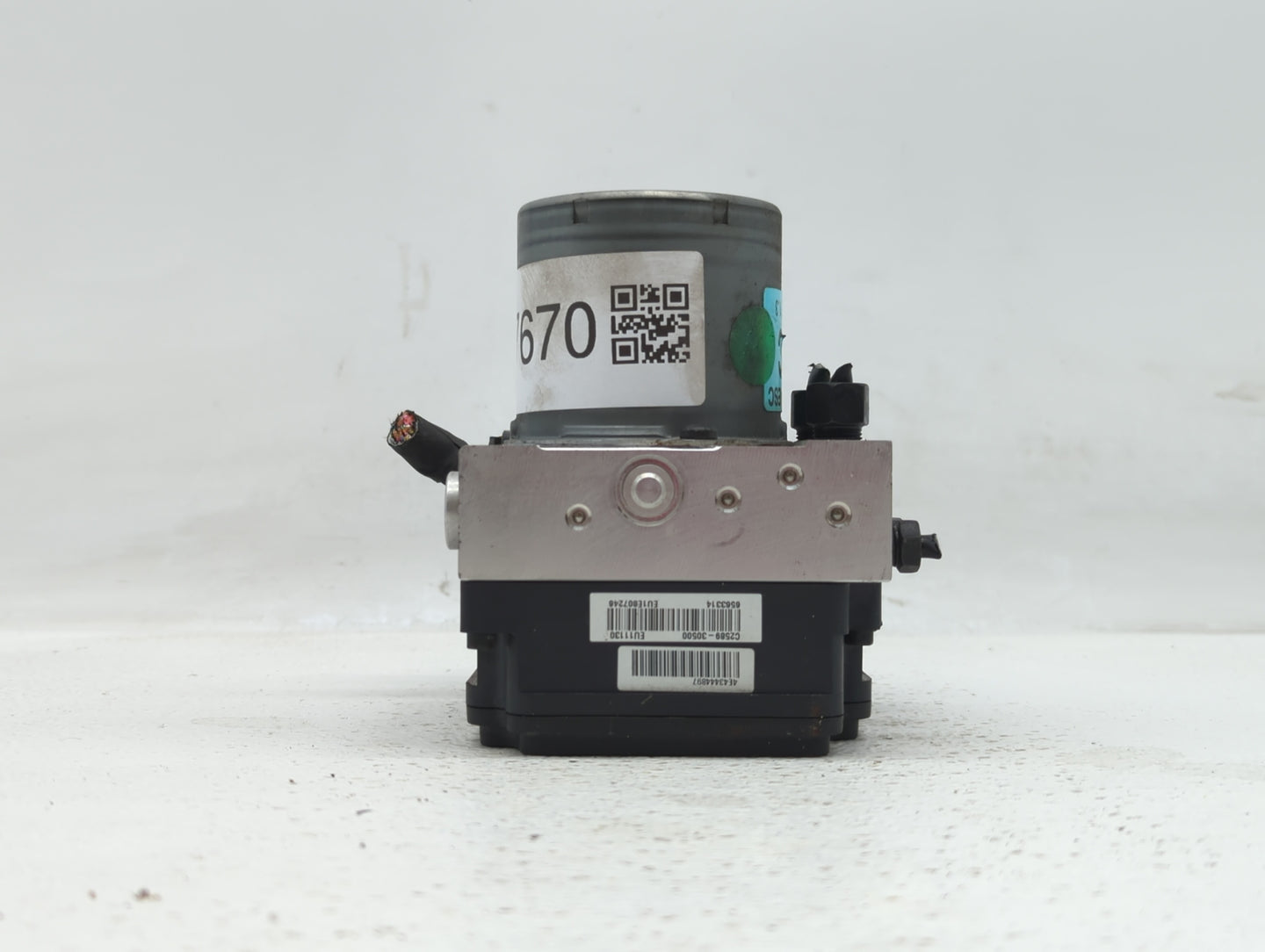 2015 Hyundai Sonata ABS Pump Control Module Replacement P/N:61589-45100 58920-C2200, 58920-C2201, 58920-C2500 Fits OEM Used 