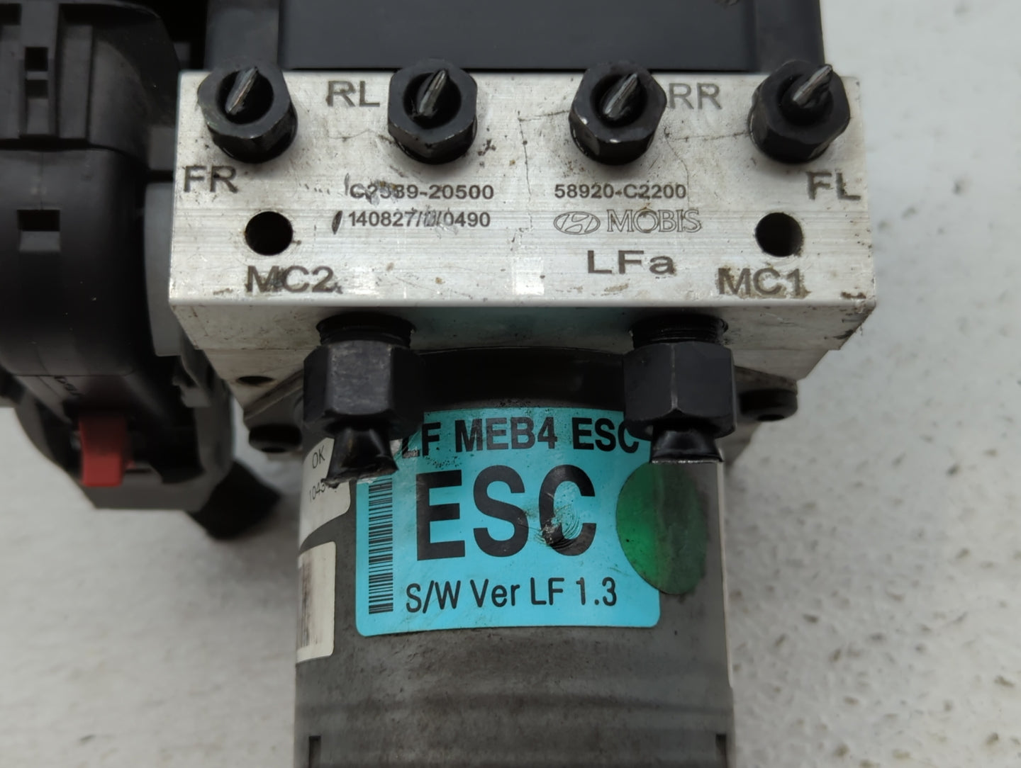 2015 Hyundai Sonata ABS Pump Control Module Replacement P/N:61589-45100 58920-C2200, 58920-C2201, 58920-C2500 Fits OEM Used 