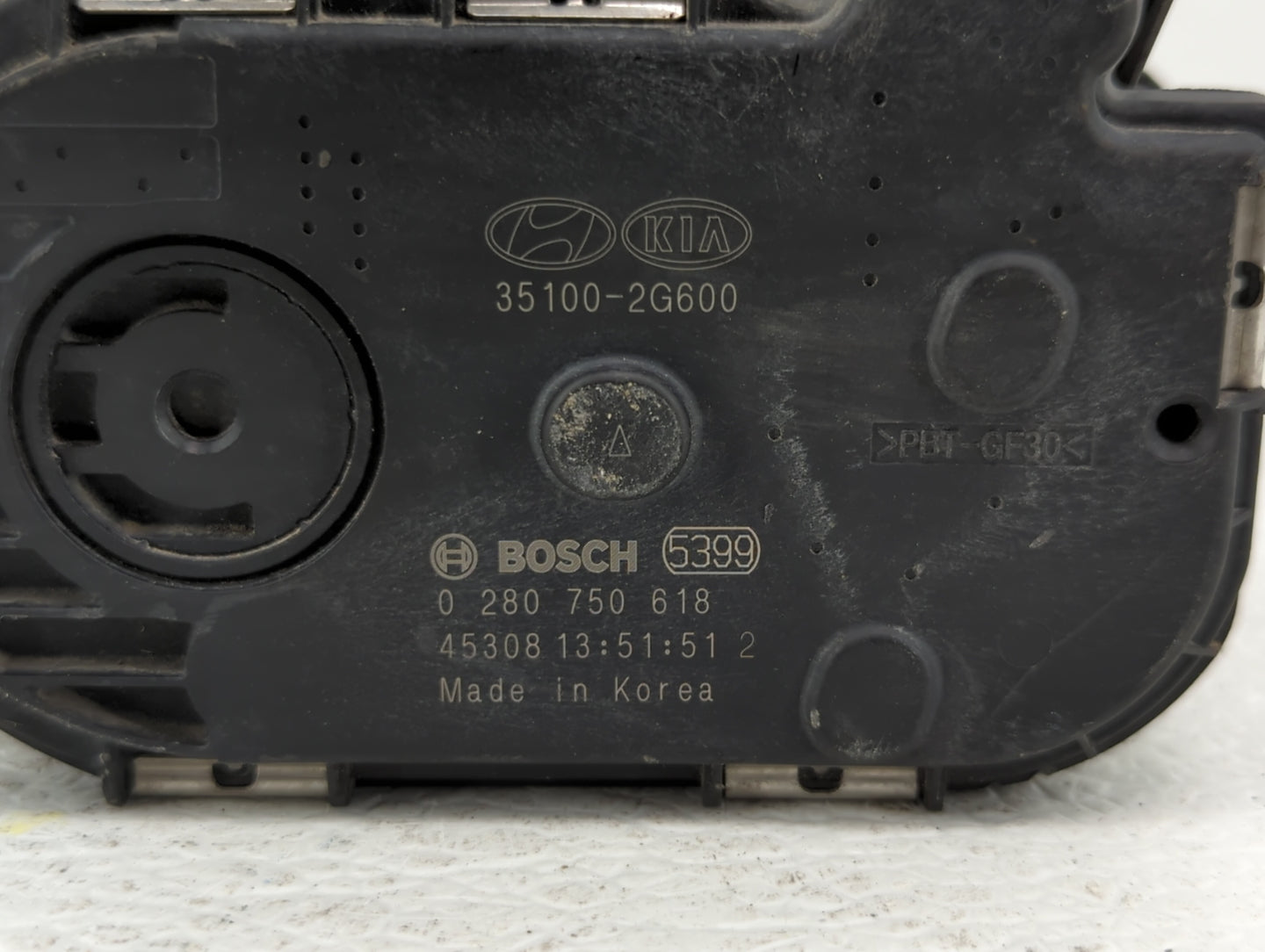 2015-2019 Hyundai Sonata Throttle Body P/N:0 280 750 618 35100-2G600 Fits Fits 2015 2016 2017 2018 2019 OEM Used Auto Parts 