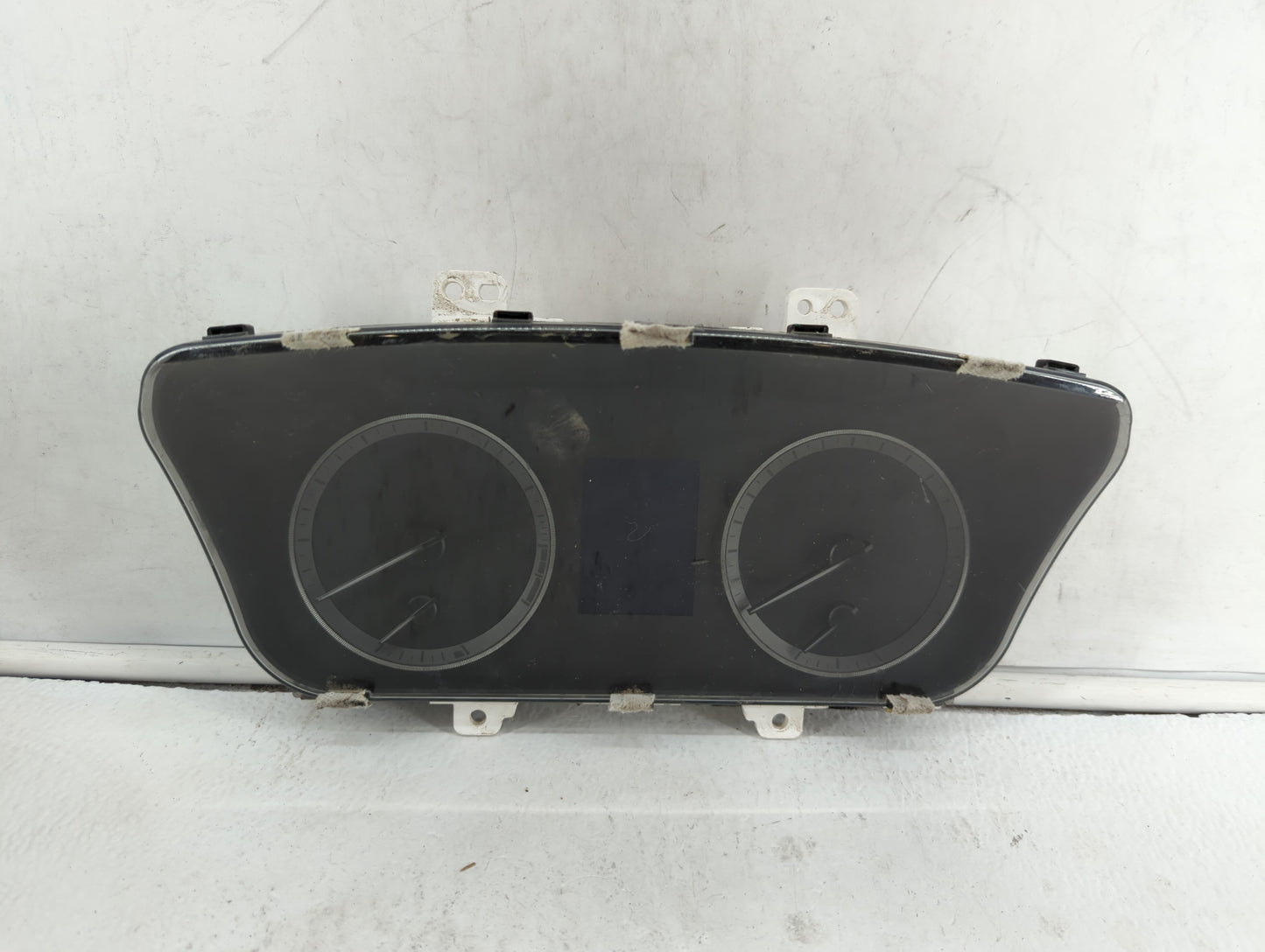 2015 Hyundai Sonata Instrument Cluster Speedometer Gauges P/N:94011-C2000 94001-C2000 Fits OEM Used Auto Parts - Oemusedauto