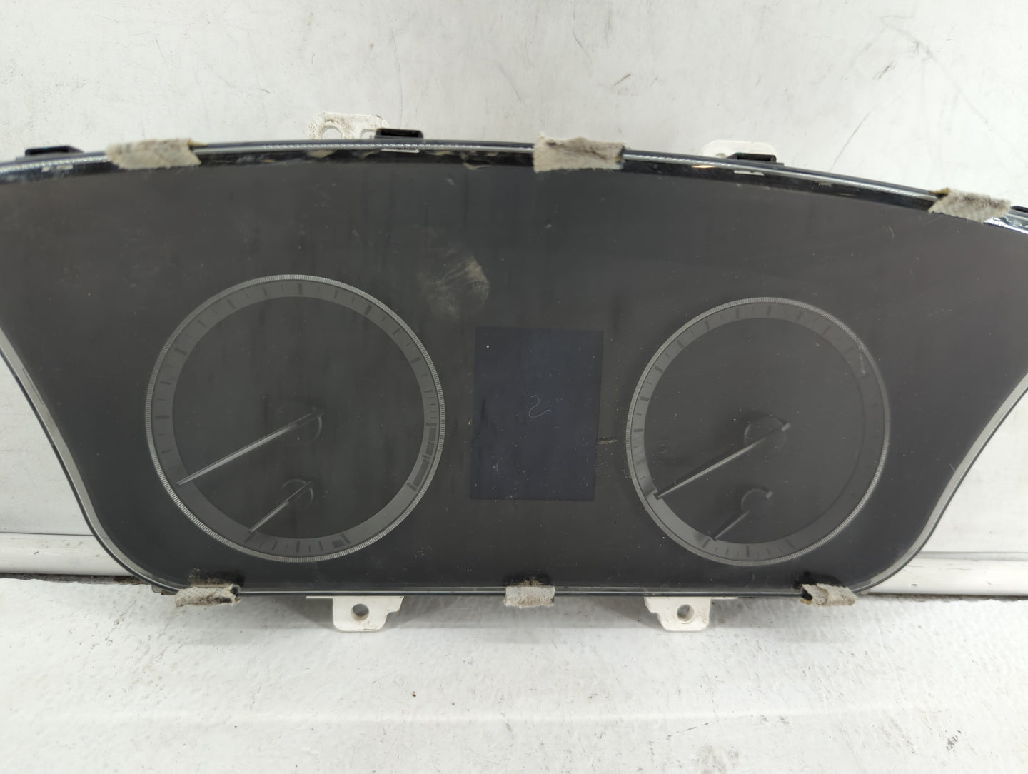 2015 Hyundai Sonata Instrument Cluster Speedometer Gauges P/N:94011-C2000 94001-C2000 Fits OEM Used Auto Parts - Oemusedauto