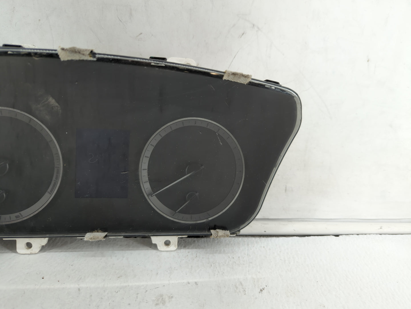 2015 Hyundai Sonata Instrument Cluster Speedometer Gauges P/N:94011-C2000 94001-C2000 Fits OEM Used Auto Parts - Oemusedauto