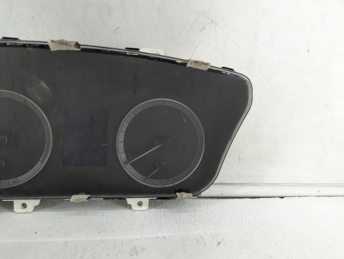 2015 Hyundai Sonata Instrument Cluster Speedometer Gauges P/N:94011-C2000 94001-C2000 Fits OEM Used Auto Parts - Oemusedauto