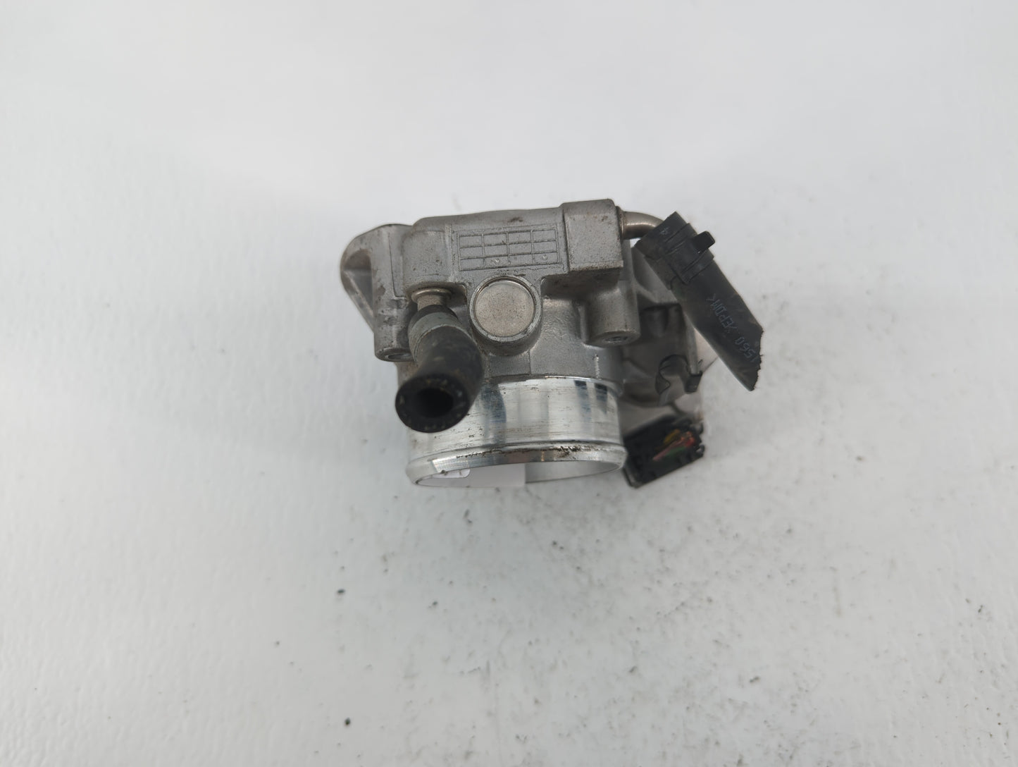 2011-2015 Hyundai Sonata Throttle Body P/N:35100-2G800 9045010020, 0459 1847 AC Fits Fits 2011 2012 2013 2014 2015 2016 OEM 
