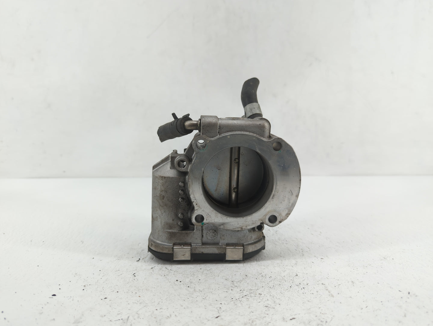 2011-2015 Hyundai Sonata Throttle Body P/N:35100-2G800 9045010020, 0459 1847 AC Fits Fits 2011 2012 2013 2014 2015 2016 OEM 