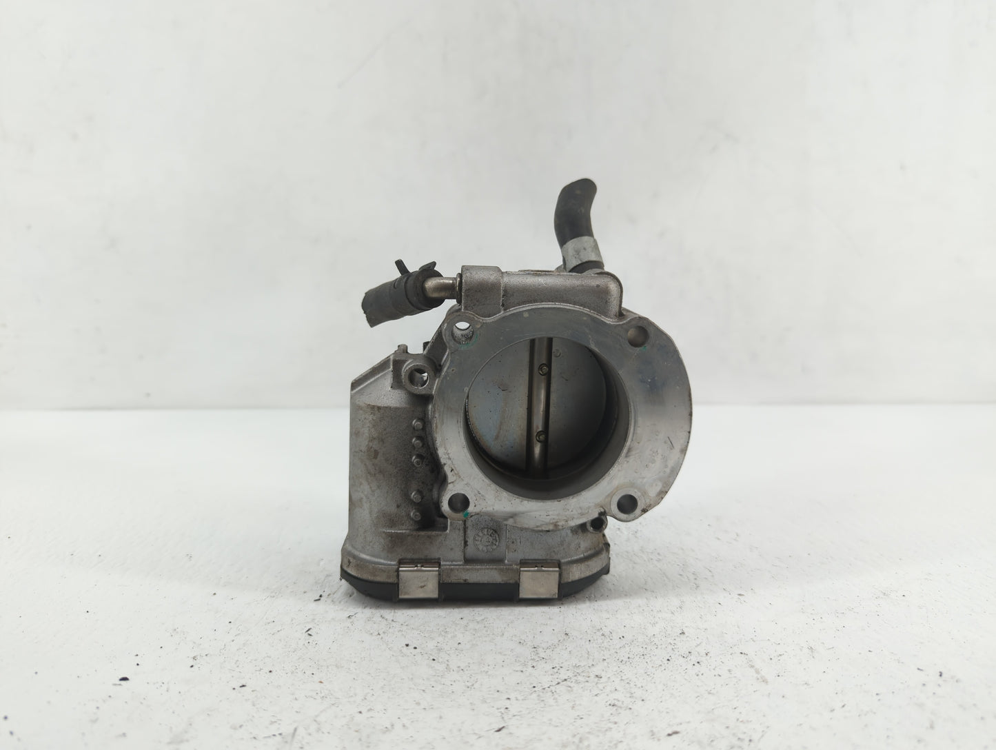 2011-2015 Hyundai Sonata Throttle Body P/N:35100-2G800 9045010020, 0459 1847 AC Fits Fits 2011 2012 2013 2014 2015 2016 OEM 