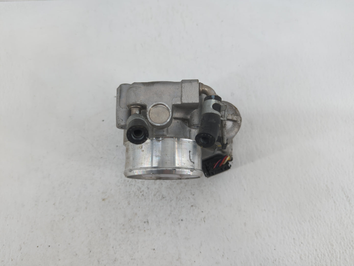 2015-2019 Hyundai Sonata Throttle Body P/N:0 280 750 618 35100-2G600 Fits Fits 2015 2016 2017 2018 2019 OEM Used Auto Parts 
