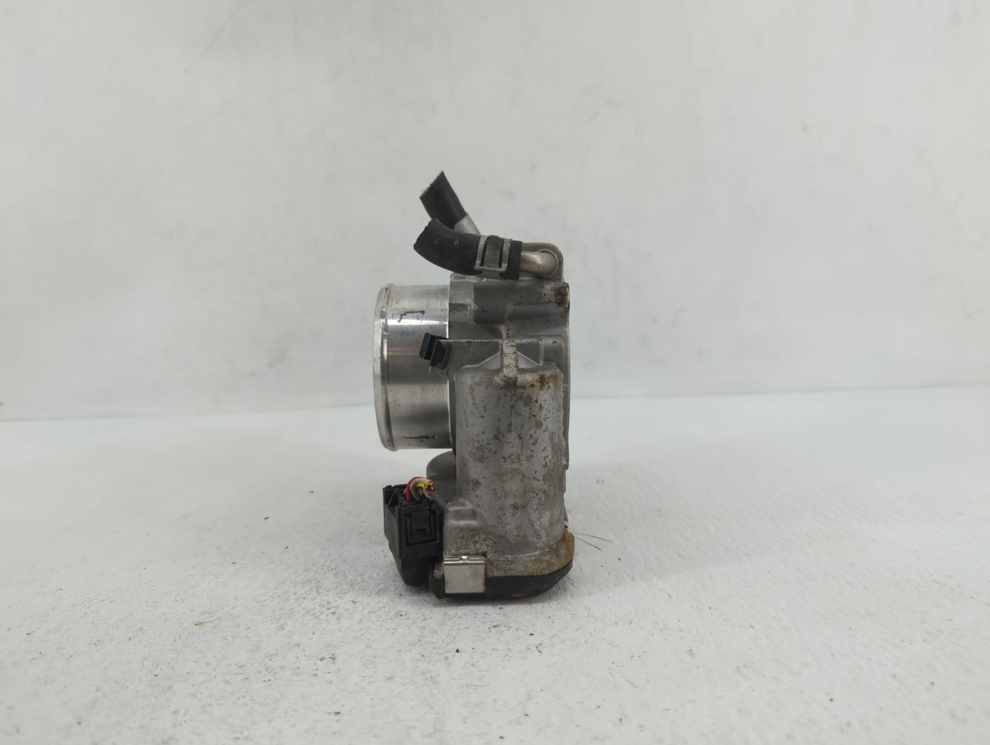 2015-2019 Hyundai Sonata Throttle Body P/N:0 280 750 618 35100-2G600 Fits Fits 2015 2016 2017 2018 2019 OEM Used Auto Parts 