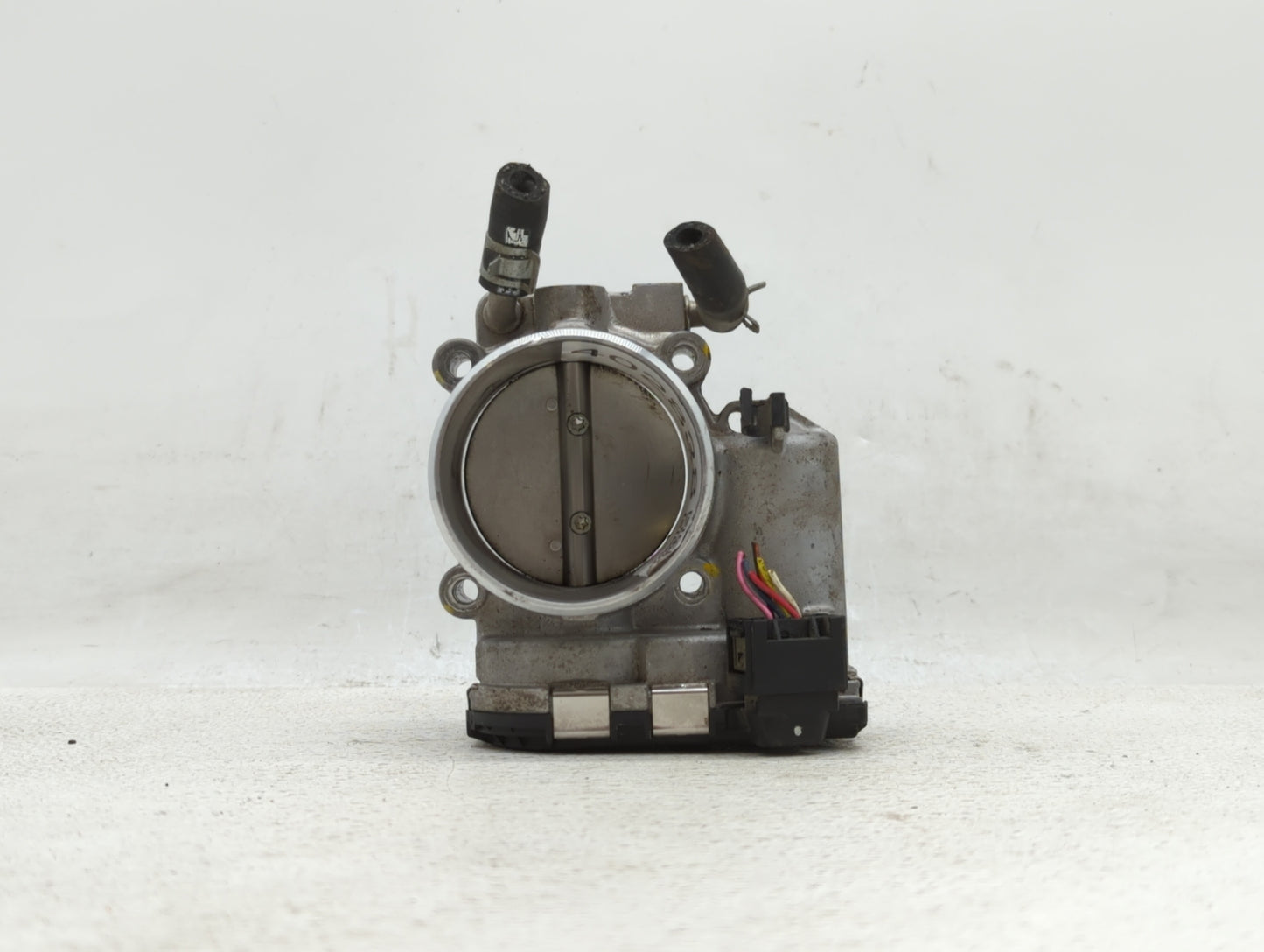 2015-2019 Hyundai Sonata Throttle Body P/N:35100-2G600 Fits Fits 2015 2016 2017 2018 2019 OEM Used Auto Parts - Oemusedautop