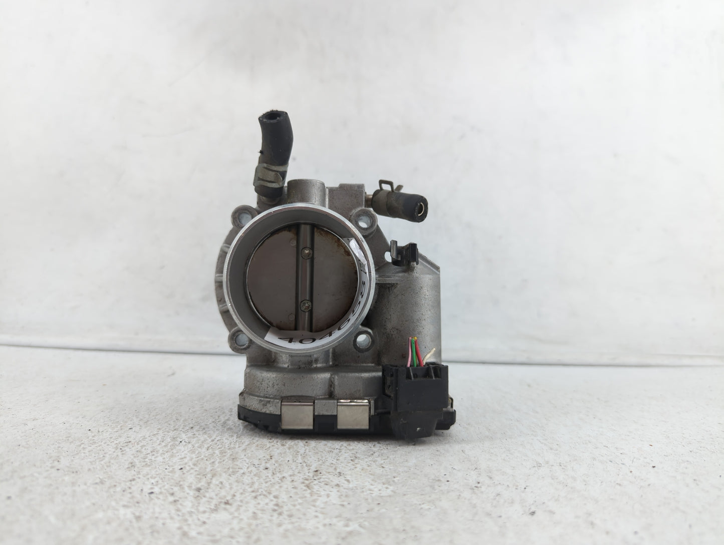 2011-2015 Hyundai Sonata Throttle Body P/N:35100-2G700 35100-2G800 Fits Fits 2011 2012 2013 2014 2015 2016 OEM Used Auto Par