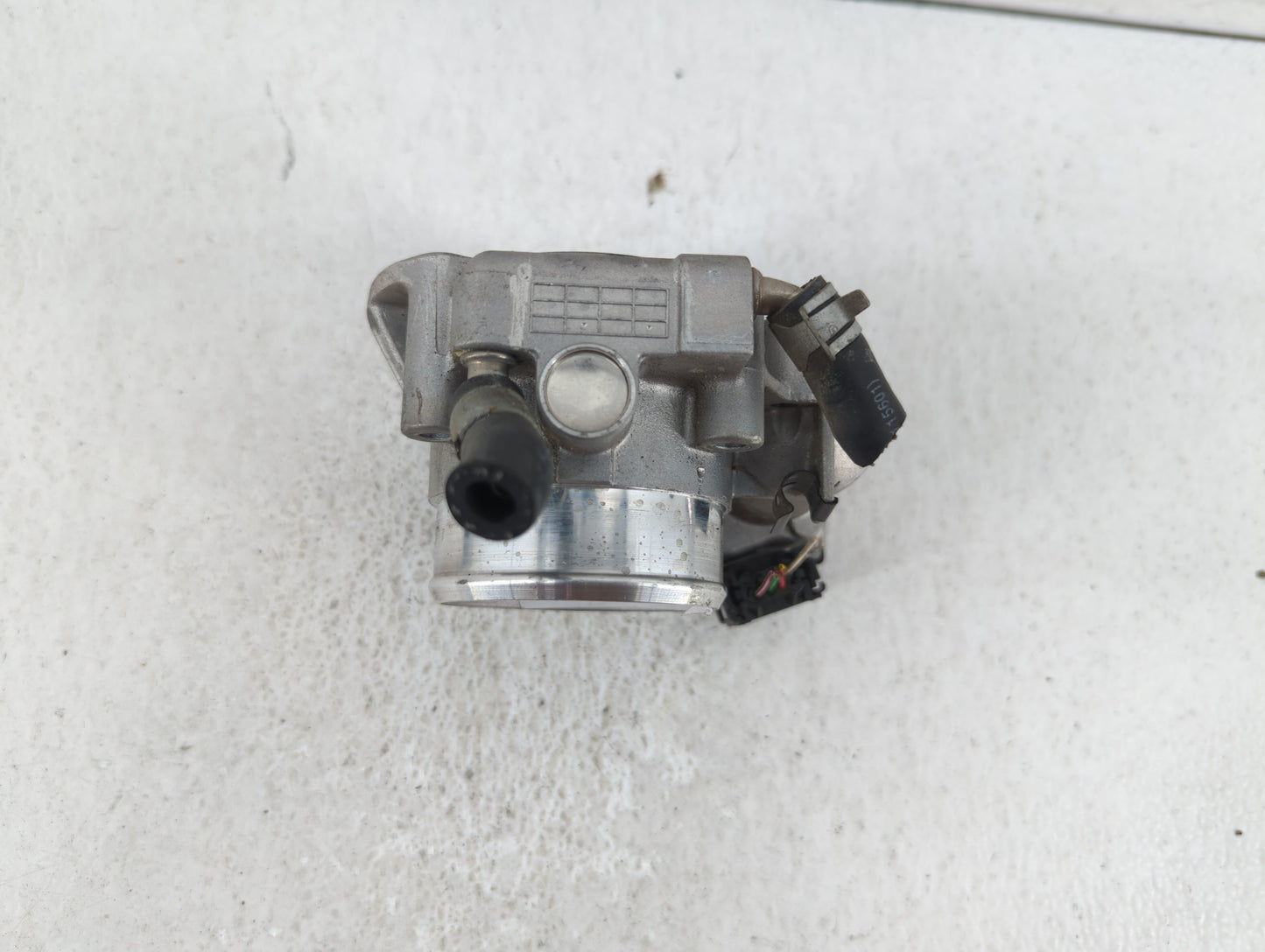2011-2015 Hyundai Sonata Throttle Body P/N:35100-2G700 35100-2G800 Fits Fits 2011 2012 2013 2014 2015 2016 OEM Used Auto Par
