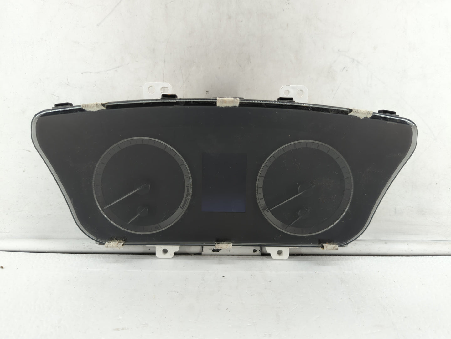 2015 Hyundai Sonata Instrument Cluster Speedometer Gauges P/N:94011-C2000 94001-C2000 Fits OEM Used Auto Parts - Oemusedauto