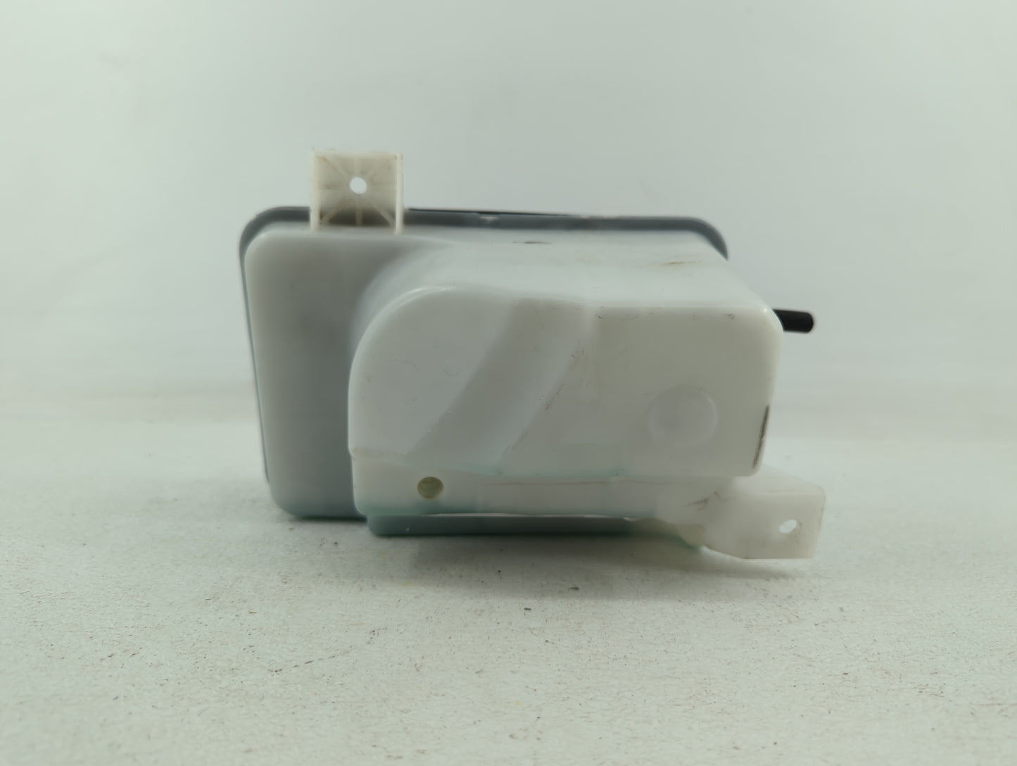 2015-2019 Hyundai Sonata Radiator Coolant Overflow Expansion Tank Bottle 414045 - Oemusedautoparts1.com