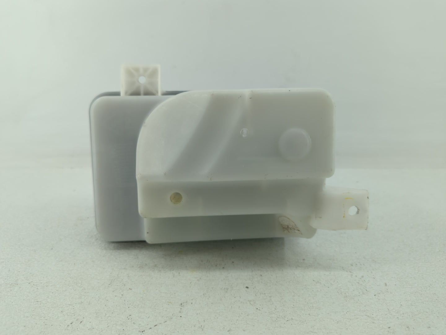 2015-2019 Hyundai Sonata Radiator Coolant Overflow Expansion Tank Bottle 414048 - Oemusedautoparts1.com