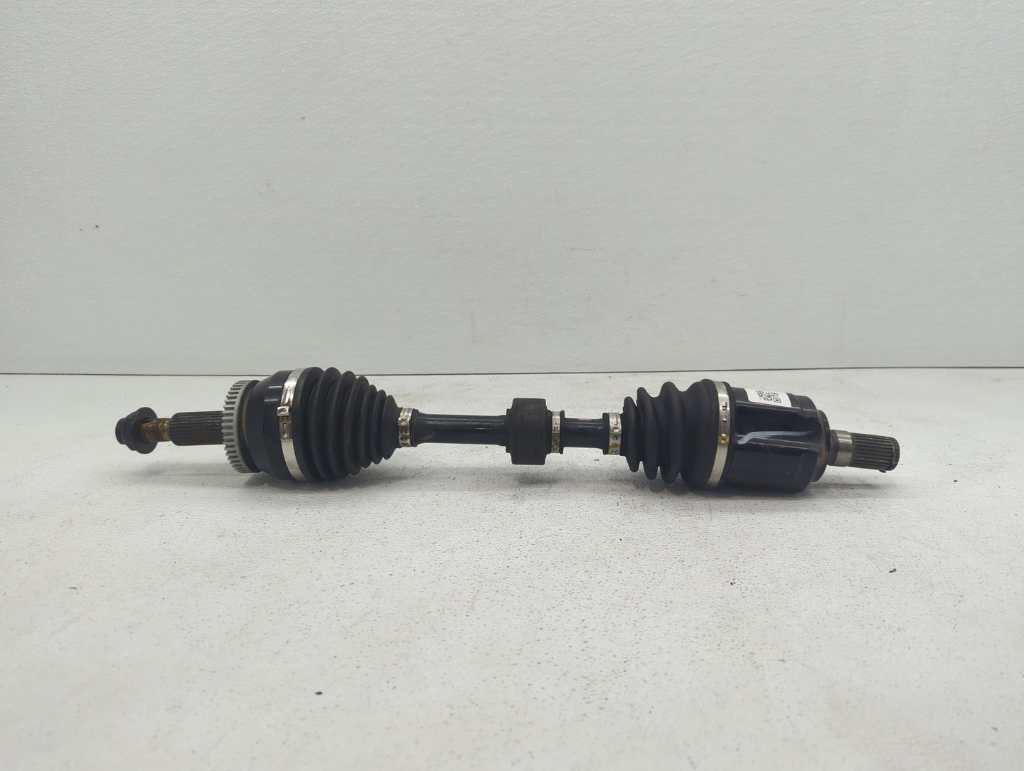 2015-2017 Hyundai Sonata Axle Shaft Front Driver Cv C/v - Oemusedautoparts1.com