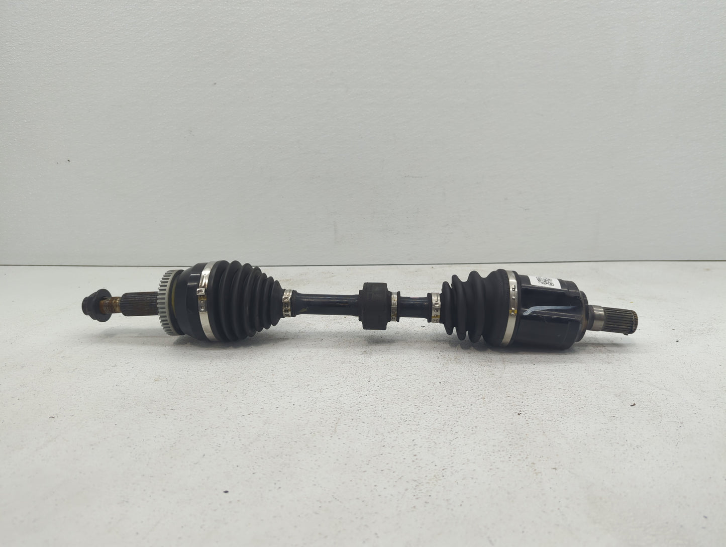 2015-2017 Hyundai Sonata Axle Shaft Front Driver Cv C/v - Oemusedautoparts1.com