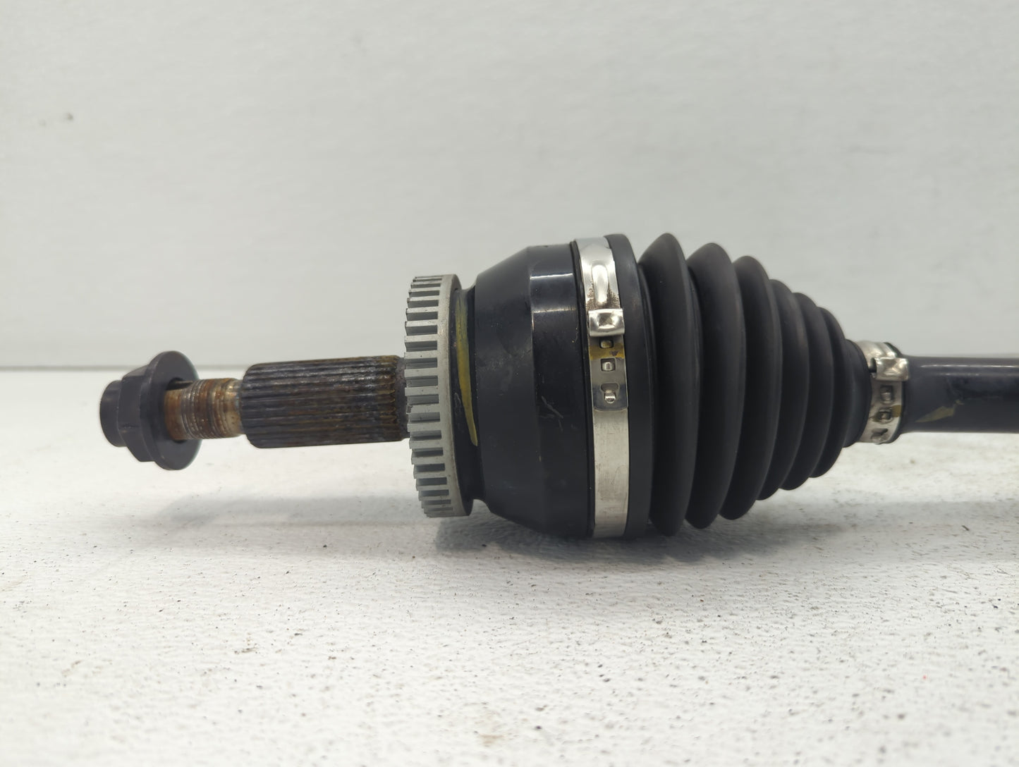 2015-2017 Hyundai Sonata Axle Shaft Front Driver Cv C/v - Oemusedautoparts1.com