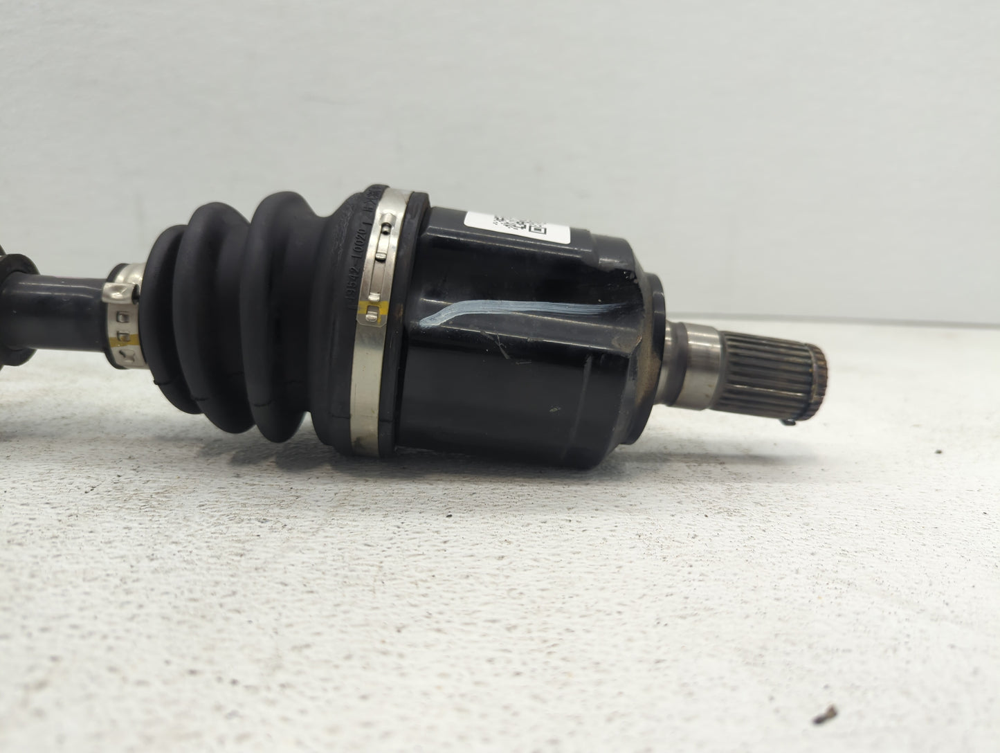 2015-2017 Hyundai Sonata Axle Shaft Front Driver Cv C/v - Oemusedautoparts1.com