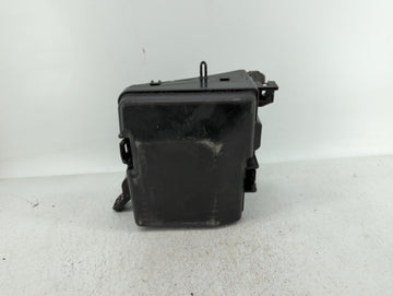 2016-2017 Hyundai Sonata Fusebox Fuse Box Panel Relay Module P/N:91271C2050LB 6423-0102-7, 91277C2570LC Fits Fits 2016 2017 