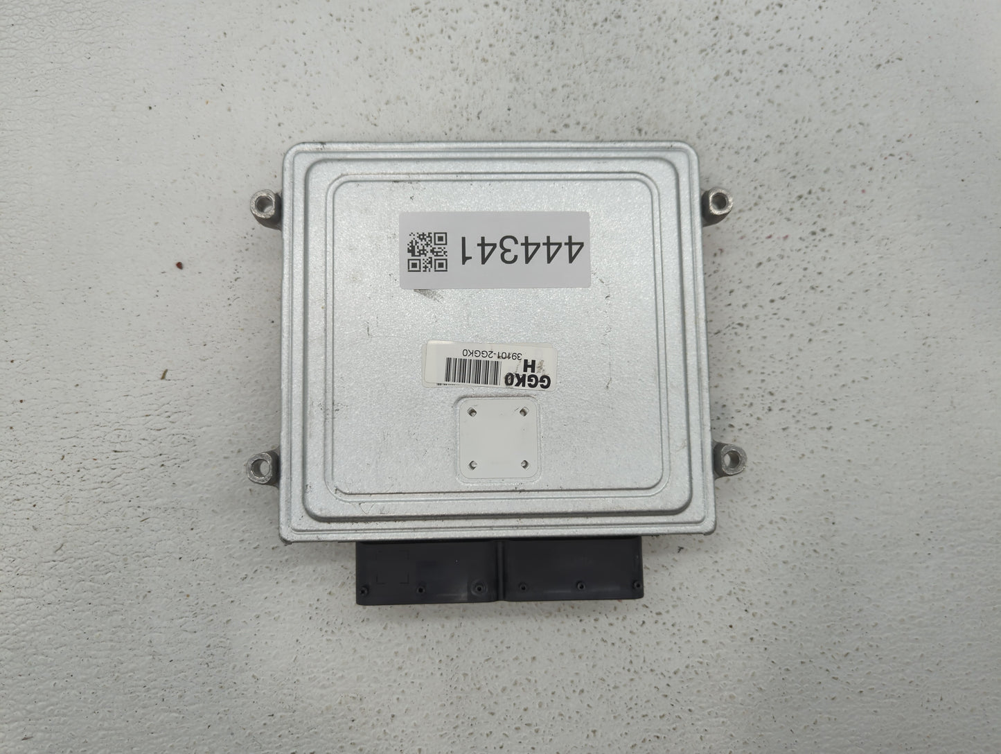 2015-2017 Hyundai Sonata PCM Engine Control Computer ECU ECM PCU OEM P/N:39101-2GGL1 39111-2GGL3 Fits Fits 2015 2016 2017 OE