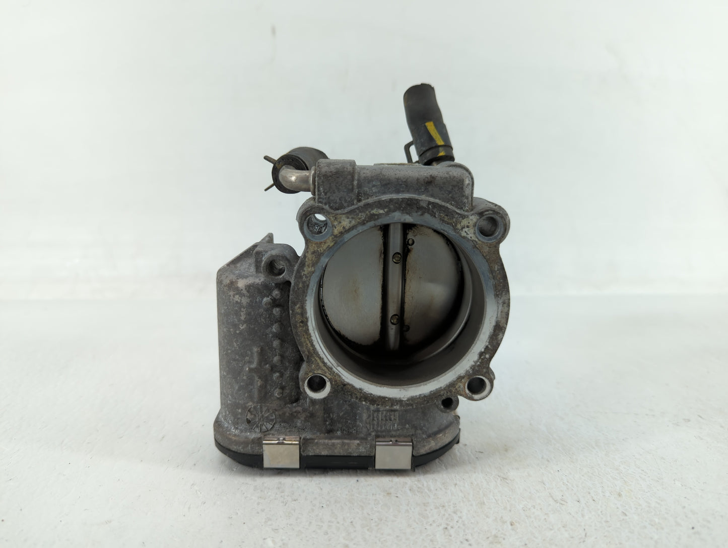 2015-2019 Hyundai Sonata Throttle Body P/N:35100-2G600 Fits Fits 2015 2016 2017 2018 2019 2020 2021 OEM Used Auto Parts - Oe