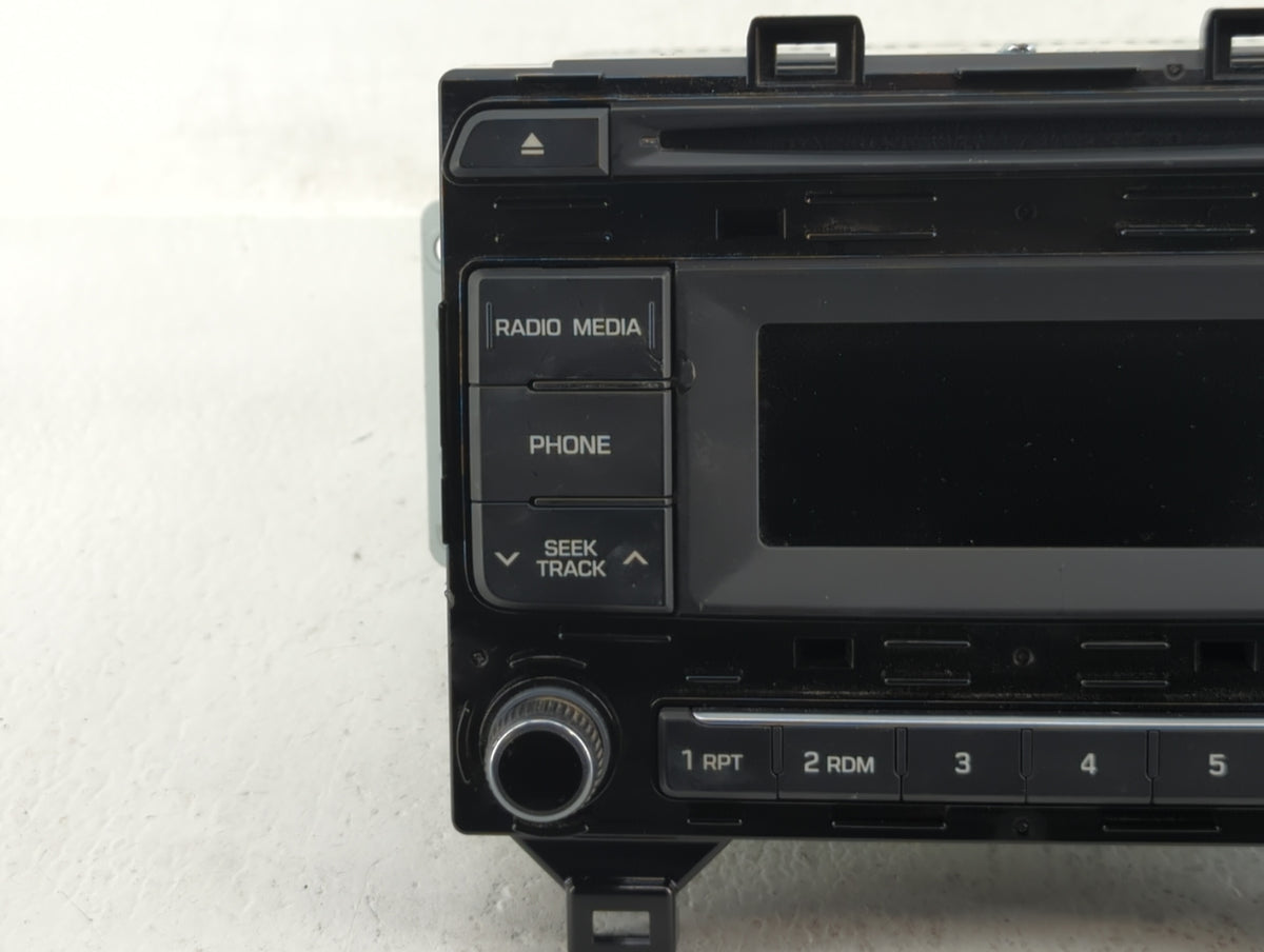 2015-2015 Hyundai Sonata Am Fm Cd Player Radio Receiver 458982 - Oemusedautoparts1.com