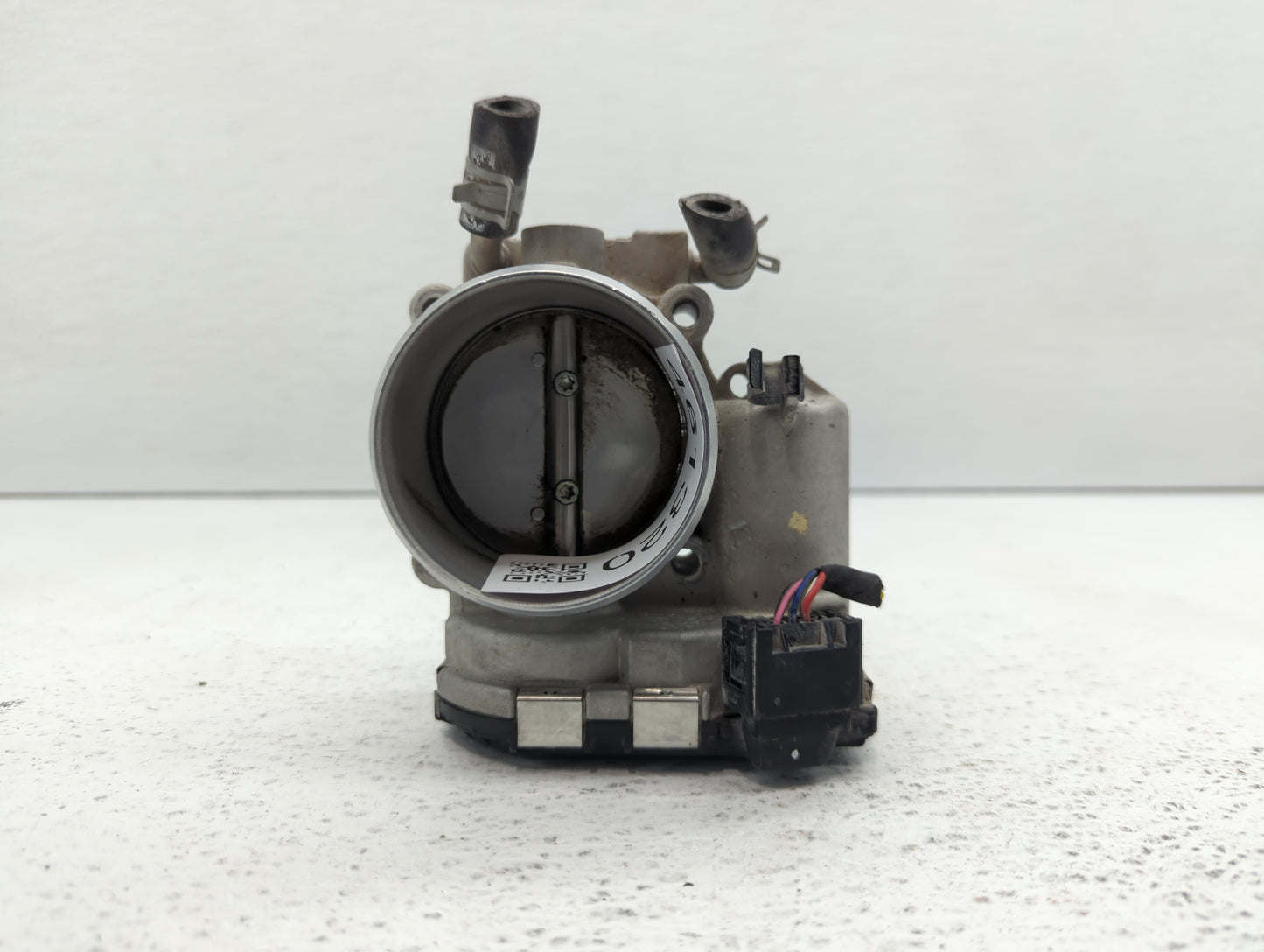 2015-2019 Hyundai Sonata Throttle Body P/N:35100-2G600 Fits Fits 2015 2016 2017 2018 2019 2020 2021 OEM Used Auto Parts - Oe