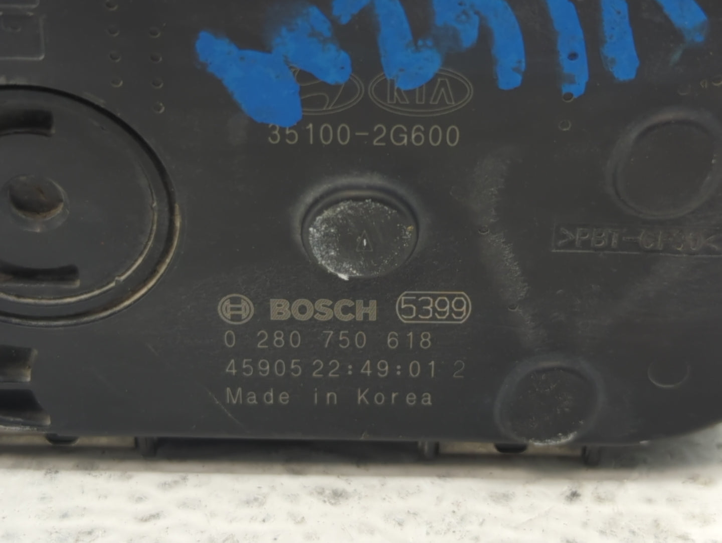 2015-2019 Hyundai Sonata Throttle Body P/N:35100-2G600 Fits Fits 2015 2016 2017 2018 2019 2020 2021 OEM Used Auto Parts - Oe