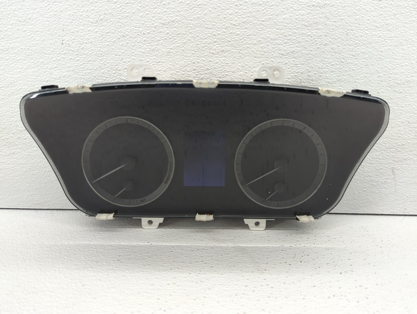 2015 Hyundai Sonata Instrument Cluster Speedometer Gauges P/N:94011-C2000 94001-C2000 Fits OEM Used Auto Parts - Oemusedauto