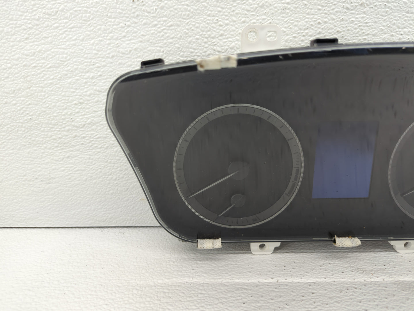 2015 Hyundai Sonata Instrument Cluster Speedometer Gauges P/N:94011-C2000 94001-C2000 Fits OEM Used Auto Parts - Oemusedauto