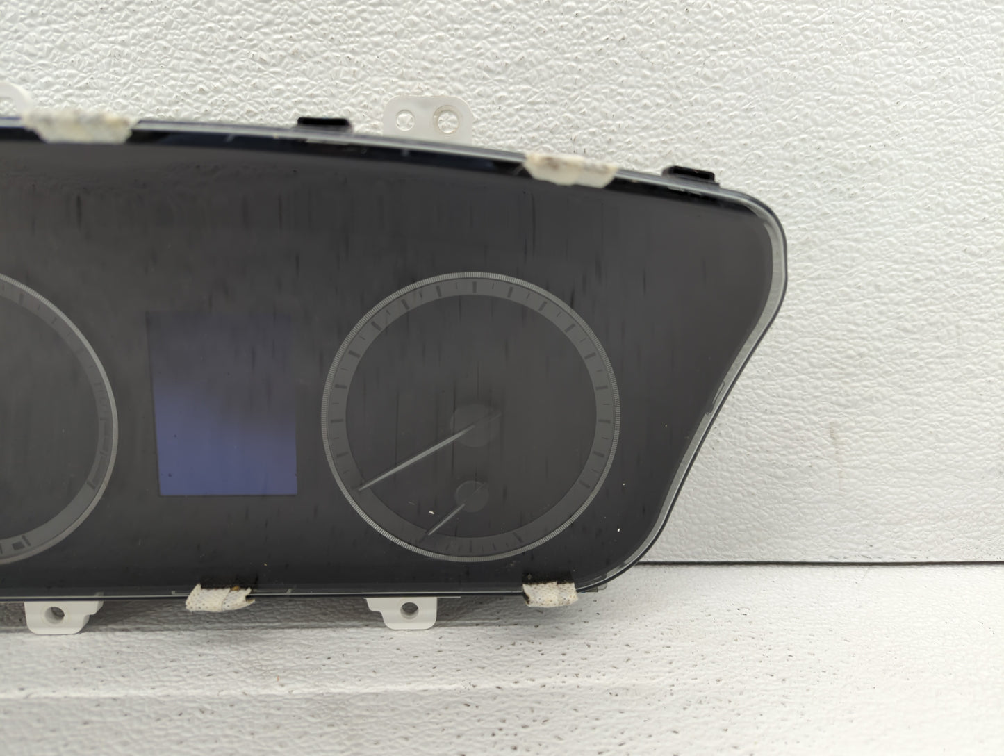 2015 Hyundai Sonata Instrument Cluster Speedometer Gauges P/N:94011-C2000 94001-C2000 Fits OEM Used Auto Parts - Oemusedauto