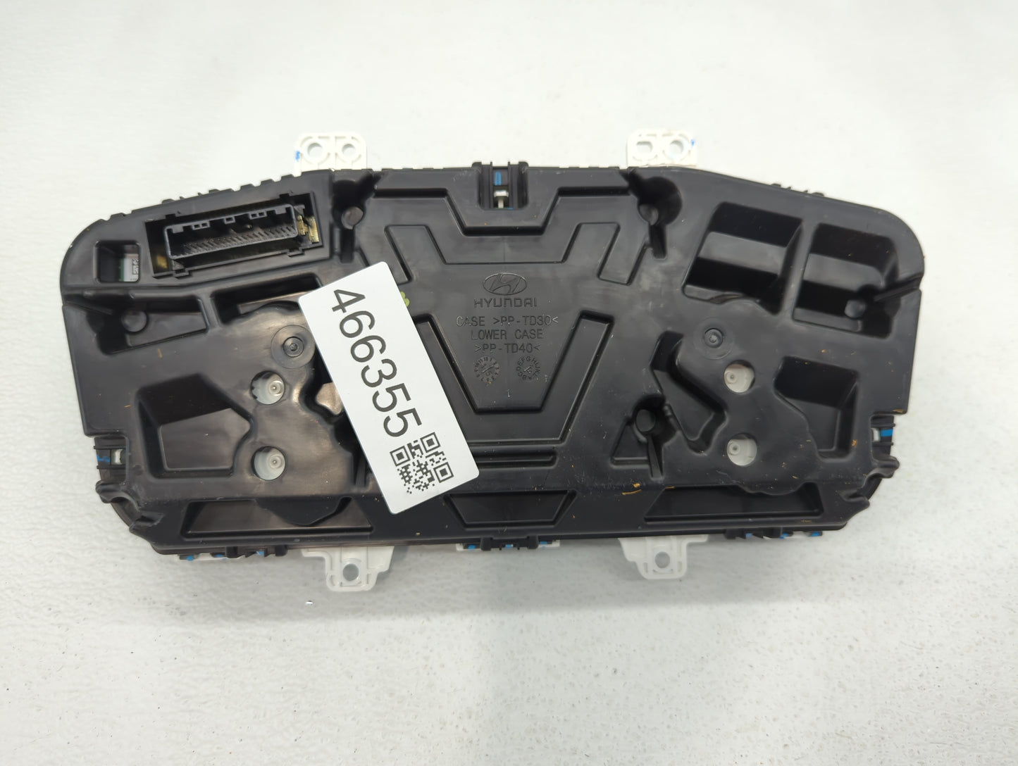 2015 Hyundai Sonata Instrument Cluster Speedometer Gauges P/N:94011-C2000 94001-C2000 Fits OEM Used Auto Parts - Oemusedauto