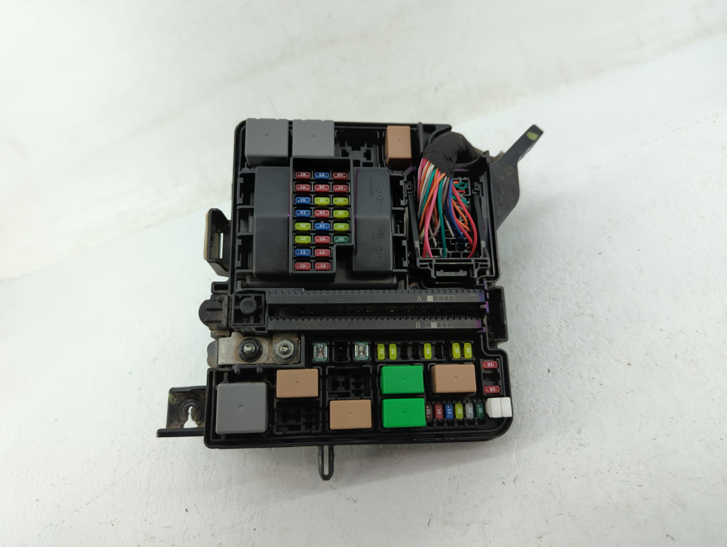 2015 Hyundai Sonata Fusebox Fuse Box Panel Relay Module P/N:91950-C1820 Fits OEM Used Auto Parts - Oemusedautoparts1.com