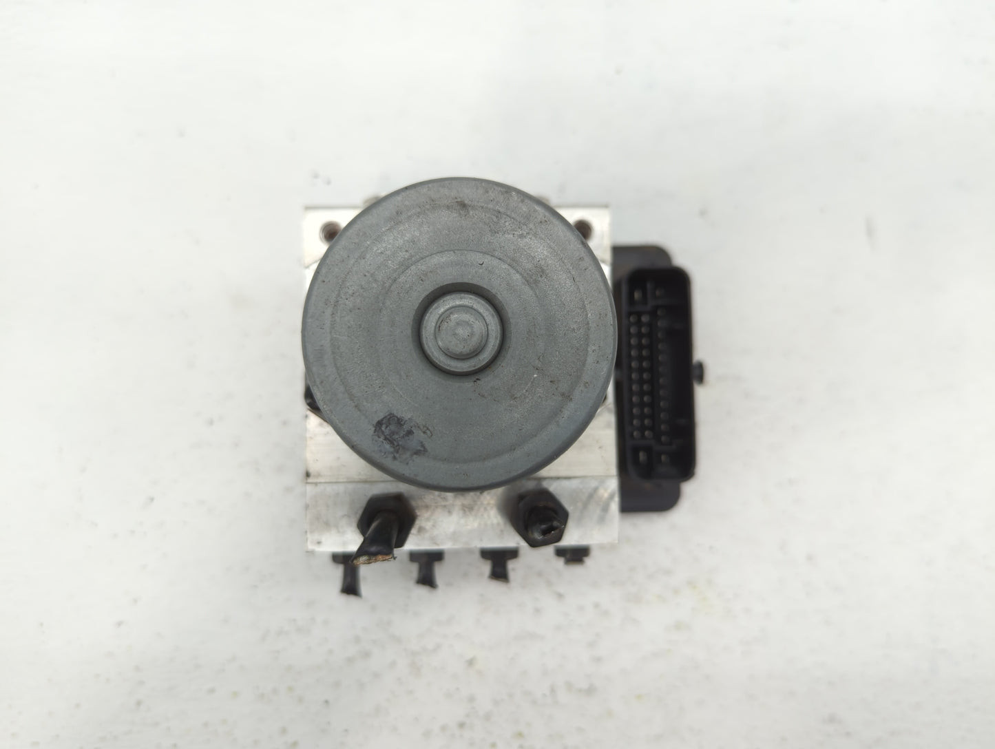 2015 Hyundai Sonata ABS Pump Control Module Replacement P/N:58920-C2200 58920-C2201, 58920-C2500 Fits OEM Used Auto Parts - 