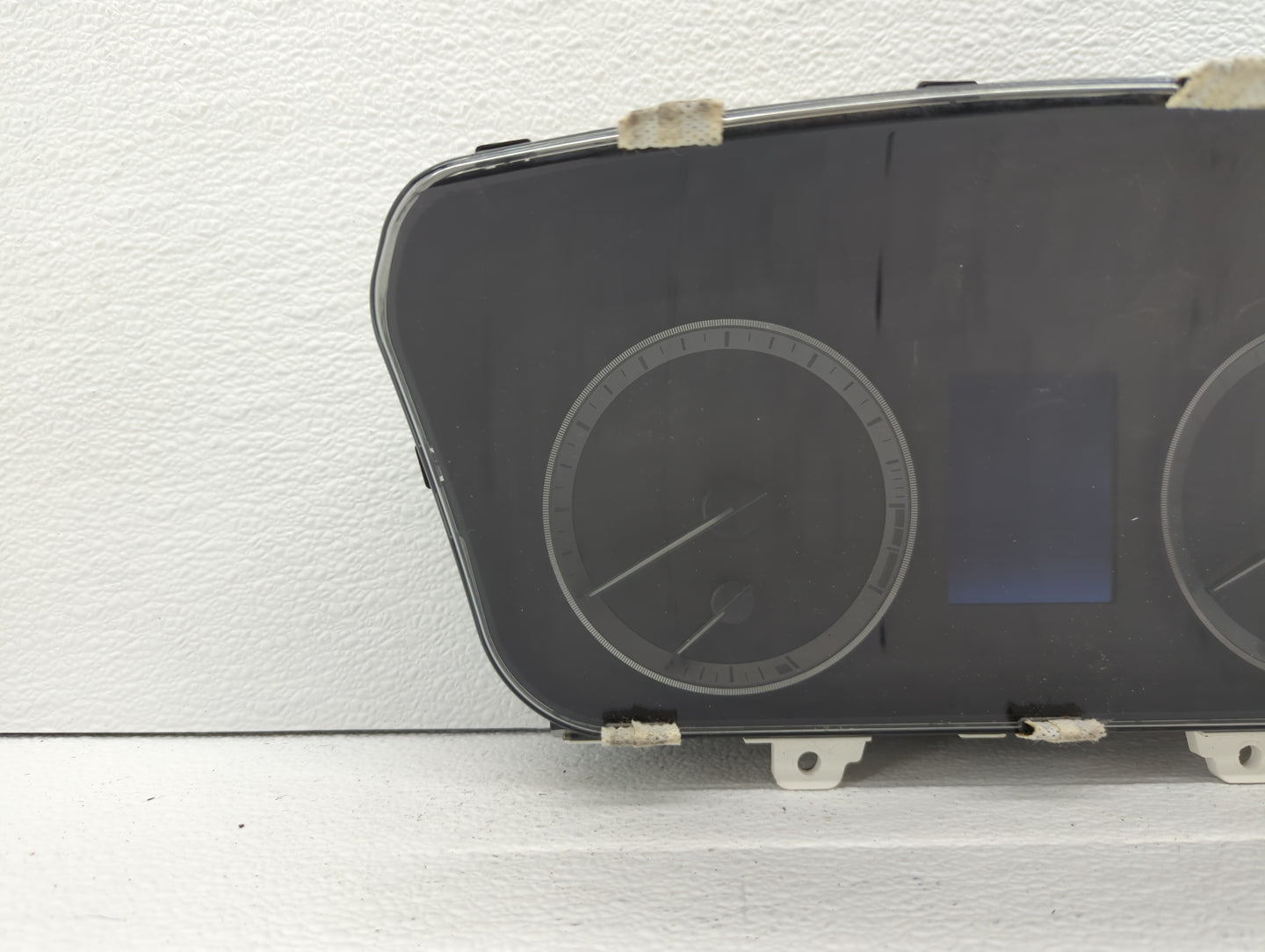 2015 Hyundai Sonata Instrument Cluster Speedometer Gauges P/N:94011-C2000 94001-C2000 Fits OEM Used Auto Parts - Oemusedauto