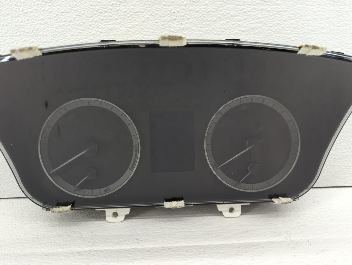 2015 Hyundai Sonata Instrument Cluster Speedometer Gauges P/N:94011-C2000 94001-C2000 Fits OEM Used Auto Parts - Oemusedauto