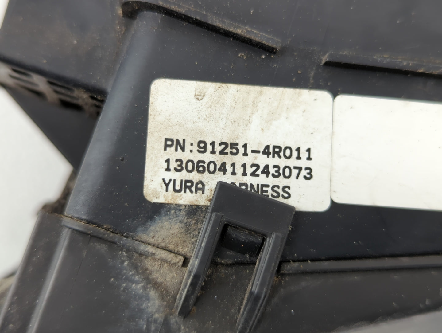 2013-2015 Hyundai Sonata Fusebox Fuse Box Panel Relay Module P/N:91251-4R011 Fits Fits 2013 2014 2015 OEM Used Auto Parts - 