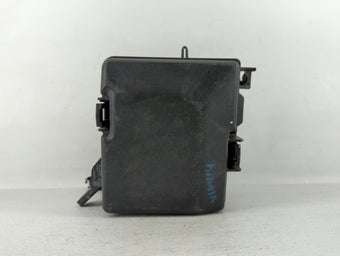 compare product 2015 Hyundai Sonata Fusebox Fuse Box Panel Relay Module P/N:91951-C2850 91200C2010LA, 6423-0102-7-000 Fits OEM Used Auto Parts