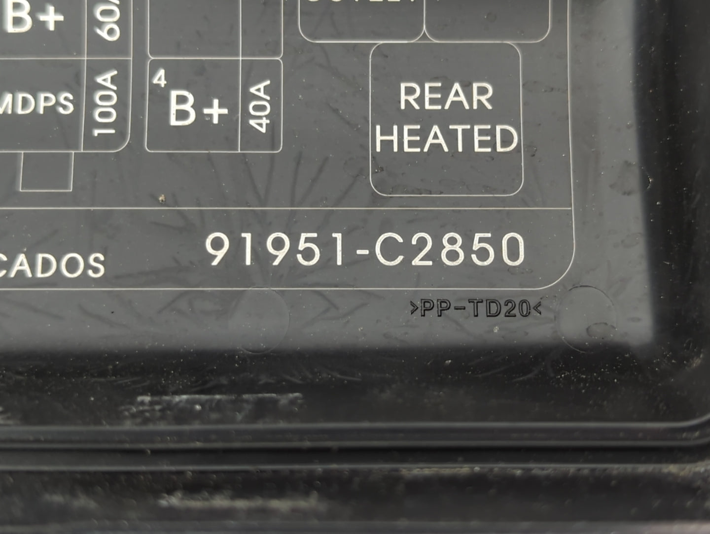 2015 Hyundai Sonata Fusebox Fuse Box Panel Relay Module P/N:91951-C2850 91200C2010LA, 6423-0102-7-000 Fits OEM Used Auto Par