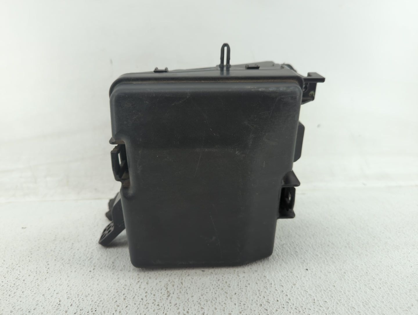 2015 Hyundai Sonata Fusebox Fuse Box Panel Relay Module P/N:6423-0102 Fits OEM Used Auto Parts - Oemusedautoparts1.com