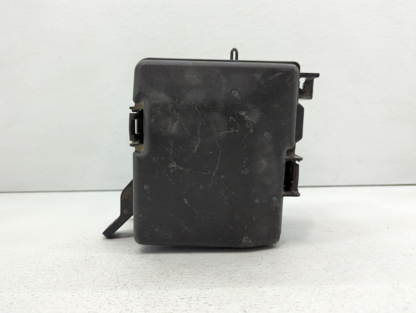 2016-2017 Hyundai Sonata Fusebox Fuse Box Panel Relay Module P/N:91200C2010LA 91950-C1820, 91271C2050LB Fits Fits 2016 2017 