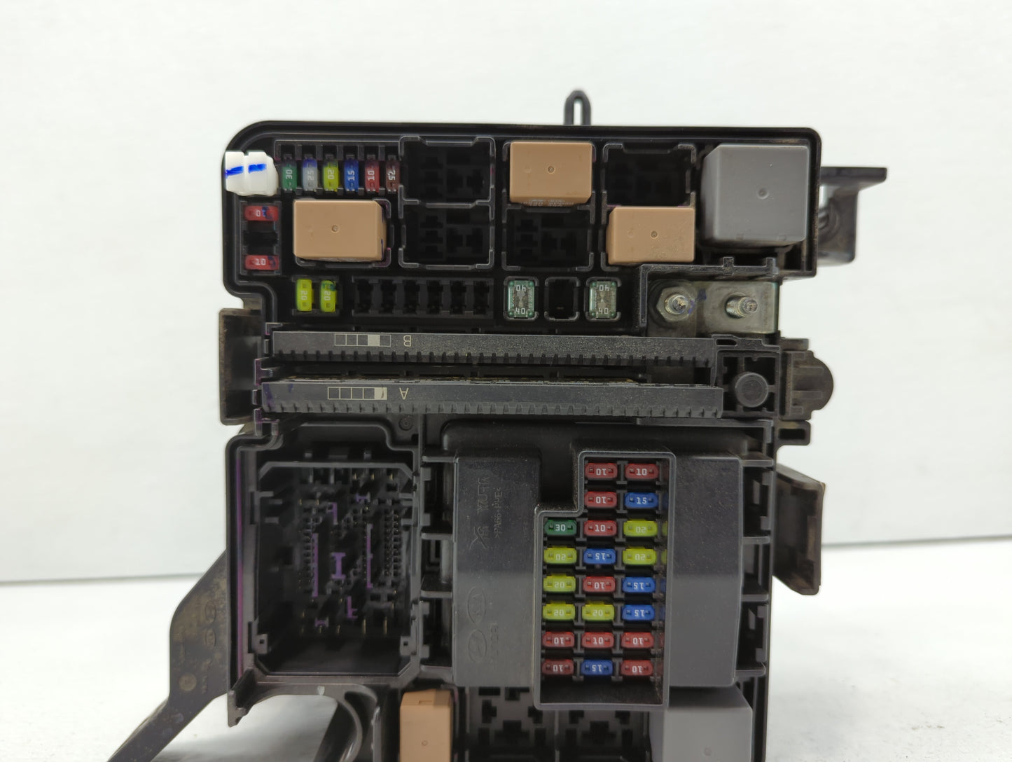 2016-2017 Hyundai Sonata Fusebox Fuse Box Panel Relay Module P/N:91200C2010LA 91950-C1820, 91271C2050LB Fits Fits 2016 2017 