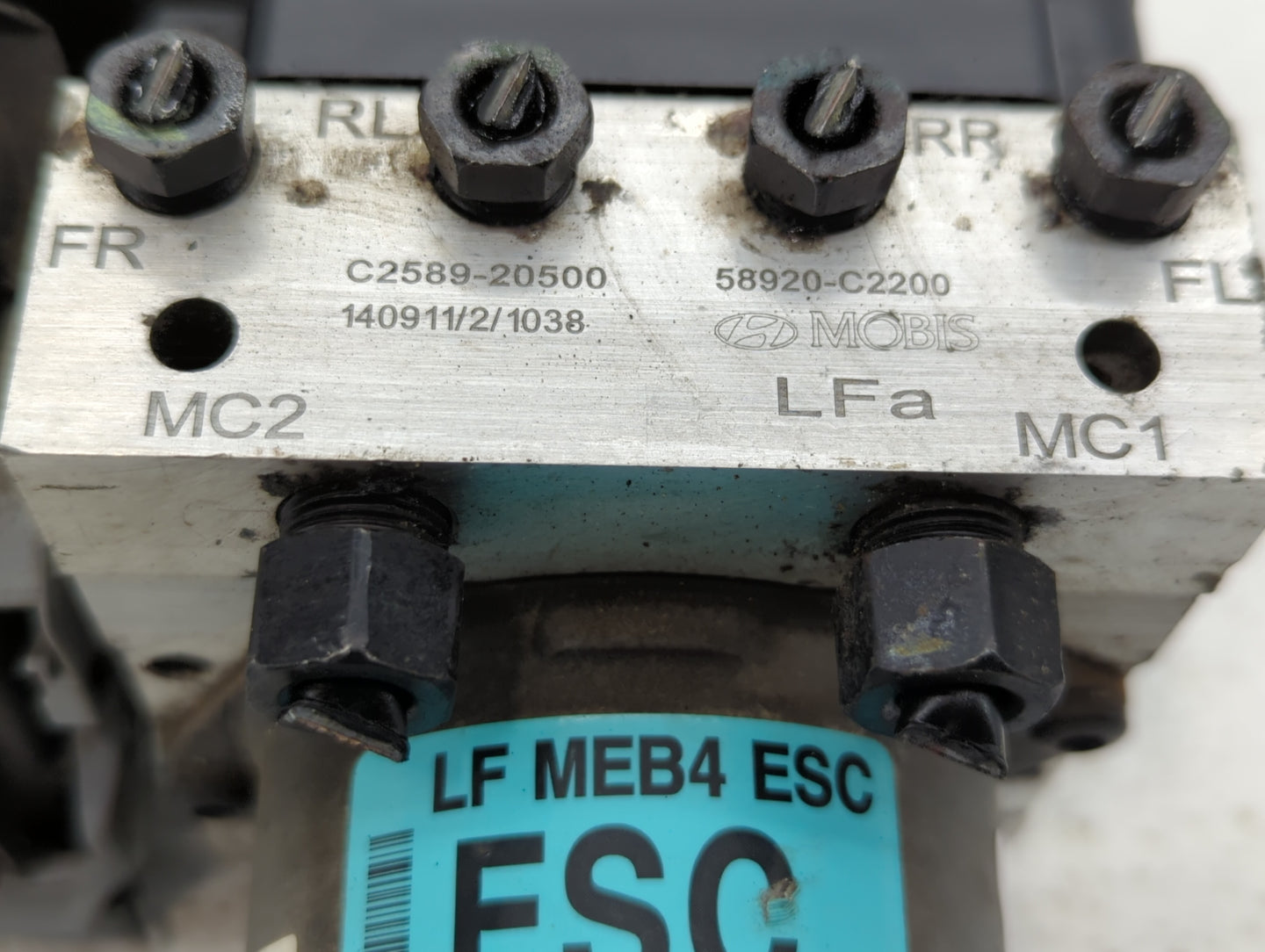 2015 Hyundai Sonata ABS Pump Control Module Replacement P/N:58920-C2200 C2589-20500, 58920-C2201, 58920-C2500 Fits OEM Used 