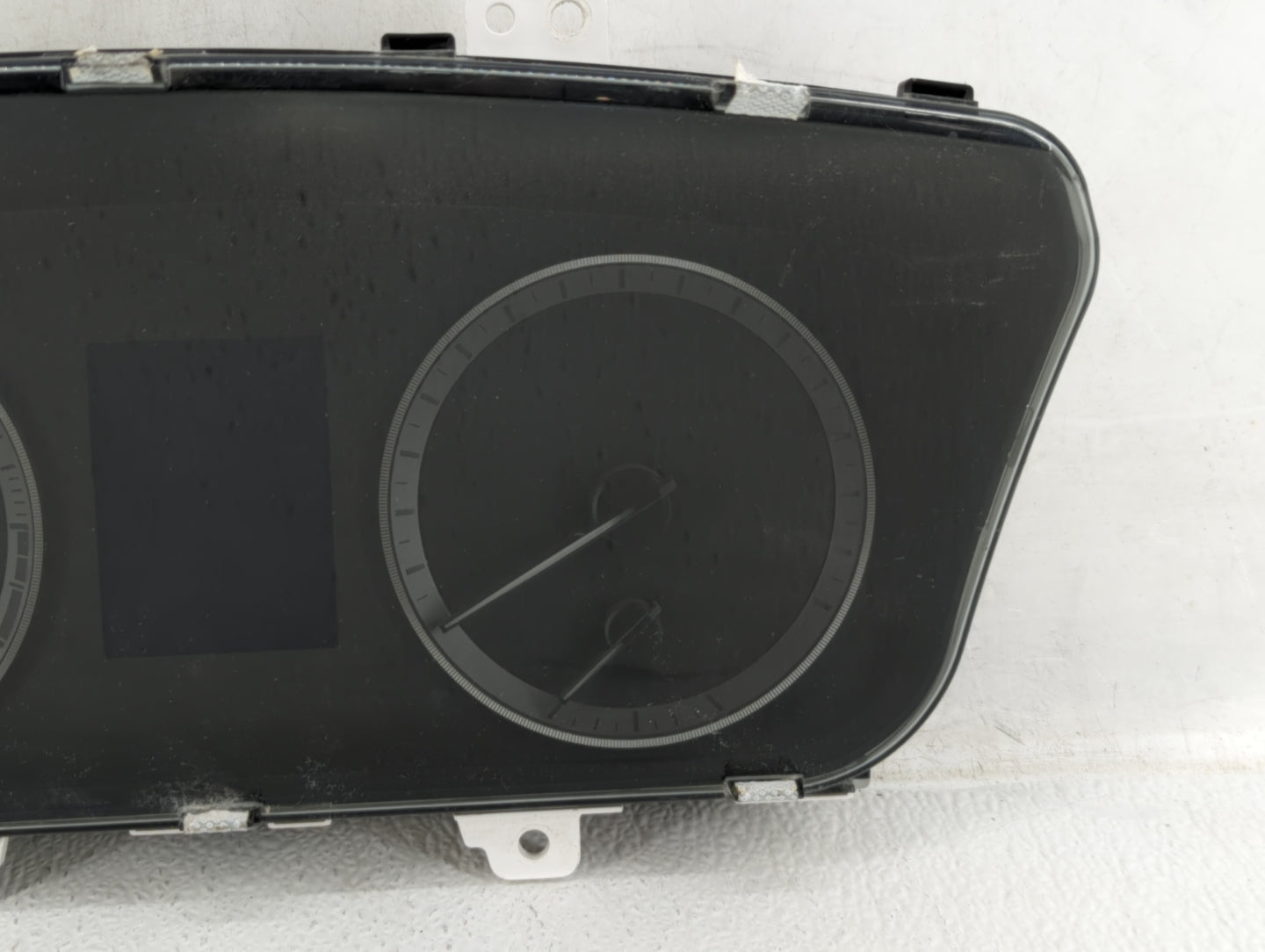 2015 Hyundai Sonata Instrument Cluster Speedometer Gauges P/N:94011-C2000 94001-C2000 Fits OEM Used Auto Parts - Oemusedauto