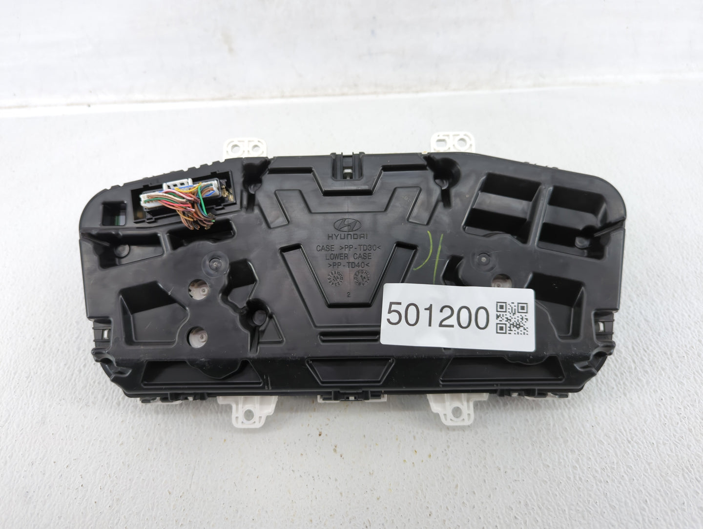 2015 Hyundai Sonata Instrument Cluster Speedometer Gauges P/N:94001-C2000 Fits OEM Used Auto Parts - Oemusedautoparts1.com